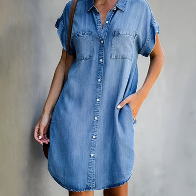 Legeres Hemdkleid mit Knopfleiste