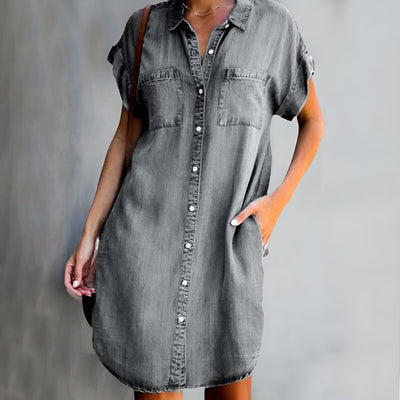 Legeres Hemdkleid mit Knopfleiste