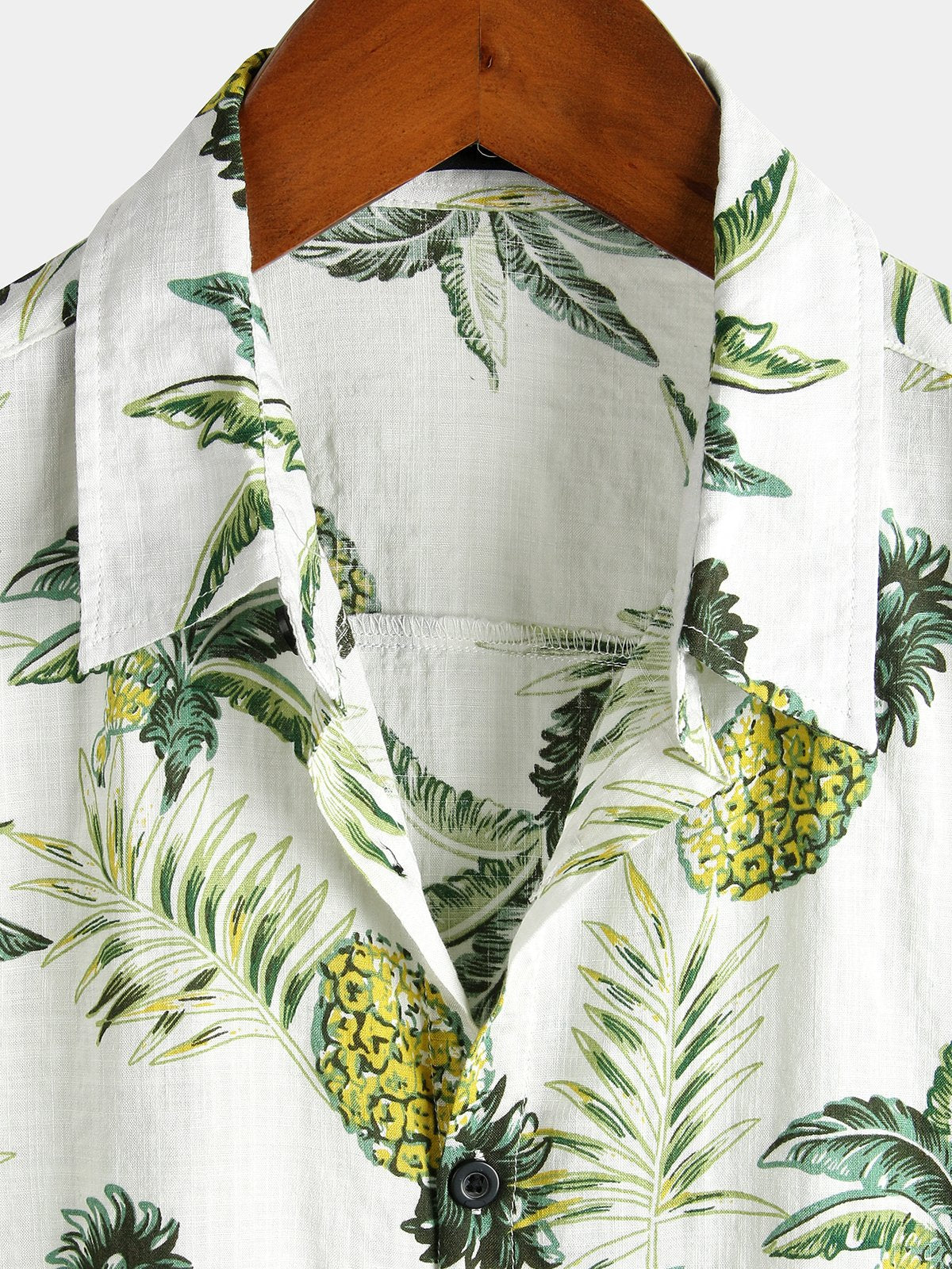 Kurzärmeliges Sommerhemd aus Baumwolle mit Hawaii-Print aus Ananasblüten und tropischen Früchten für Herren